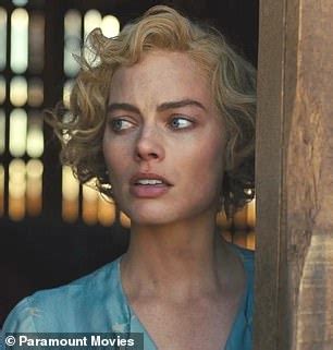 margot robbie nake|Margot Robbie strips naked for sex scene in new film Dreamland.